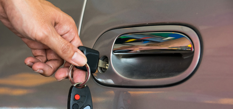 Car door lock repair in Culver City